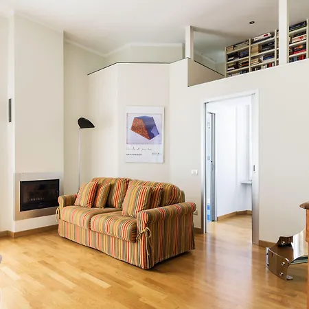 Via Rusconi 10 - Bymyhomeincomo Apartman Como
