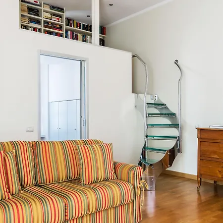 Via Rusconi 10 - Bymyhomeincomo * Côme