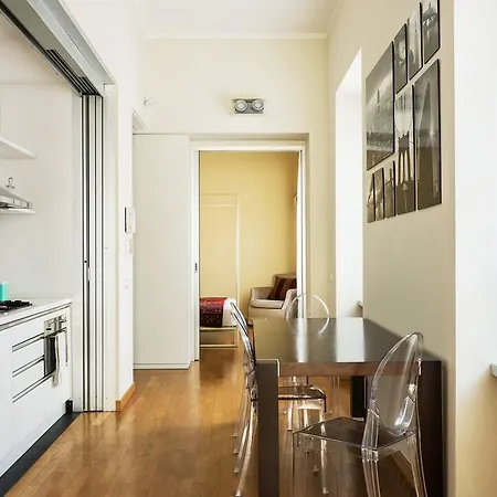 Via Rusconi 10 - Bymyhomeincomo * Комо