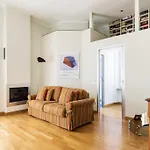 Via Rusconi 10 - Bymyhomeincomo Daire Como